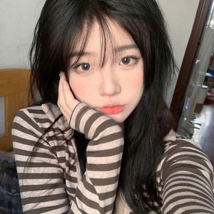 欧洲淫秽裸体美女
